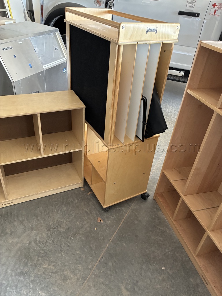 Miscellaneous Furniture   Government Surplus Auction - Photo #6