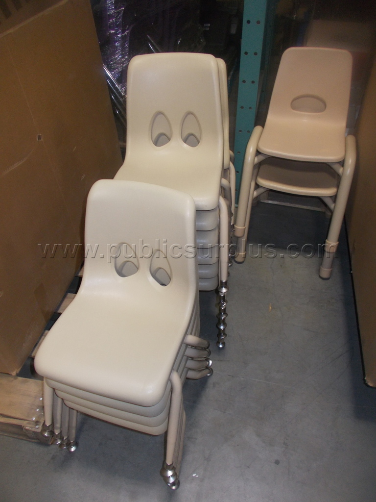 LAKESHORE PK-KINDER CHAIRS   Government Surplus Auction - Photo #2