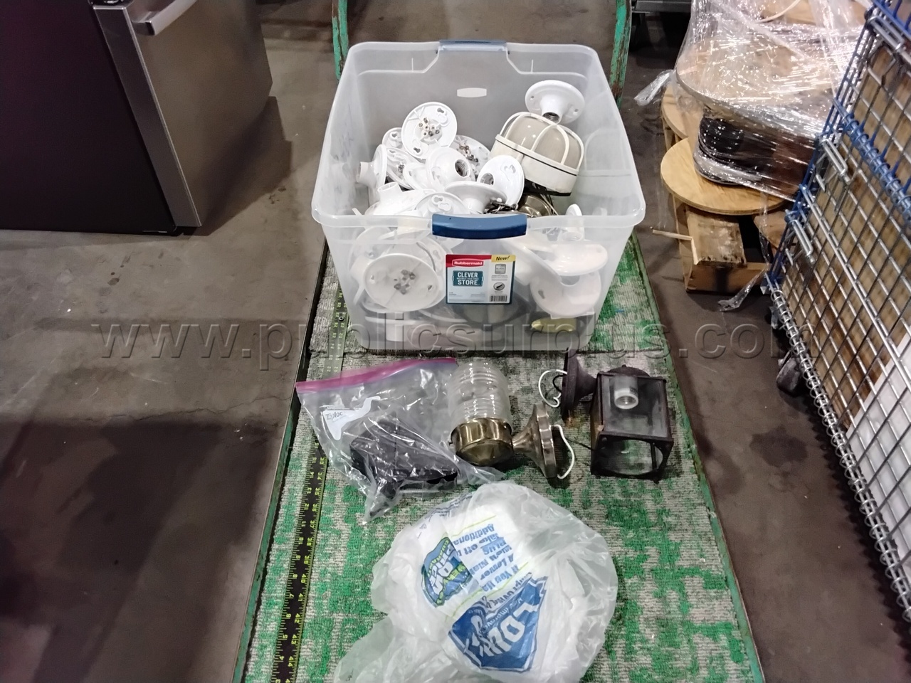 Bin of Misc. Light Fixtures and Power Plates - B   Government Surplus Auction - Photo #4