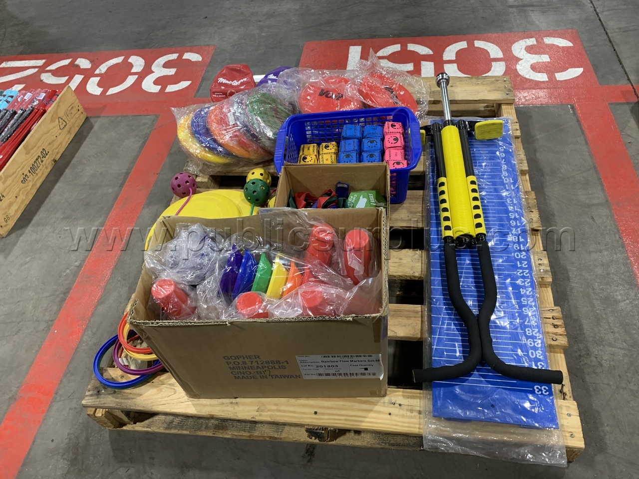 P.E. & Playground Equipment, Gopher /KK   Government Surplus Auction - Photo #3
