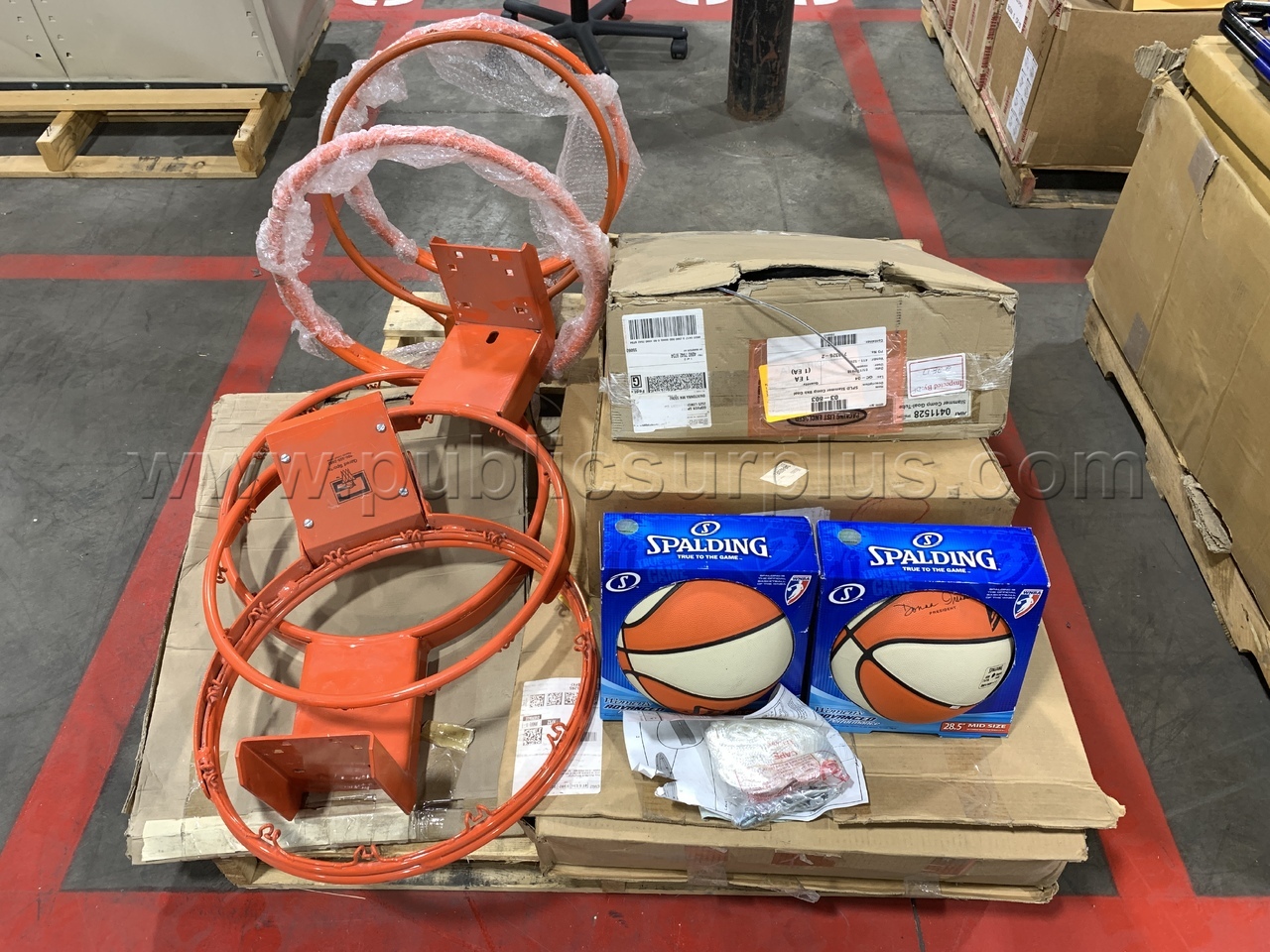Basket Ball Hoops w/ Arcade-Style Basketball Game /KK