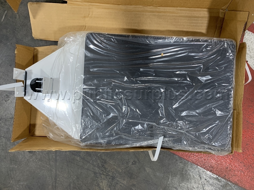 Exercise Supplies /KK   Government Surplus Auction - Photo #3