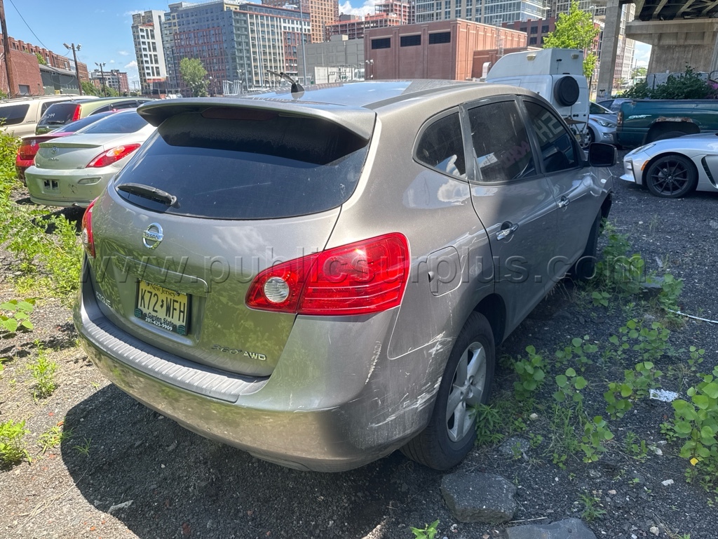 2010 Nissan Rogue Nissan Pathfinder Government Surplus Auction - Photo #3
