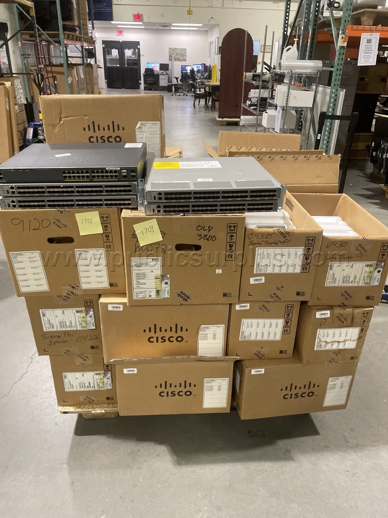 Pallet of Cisco Access Points - CH - FF4 Cisco  Government Surplus Auction - Photo #2