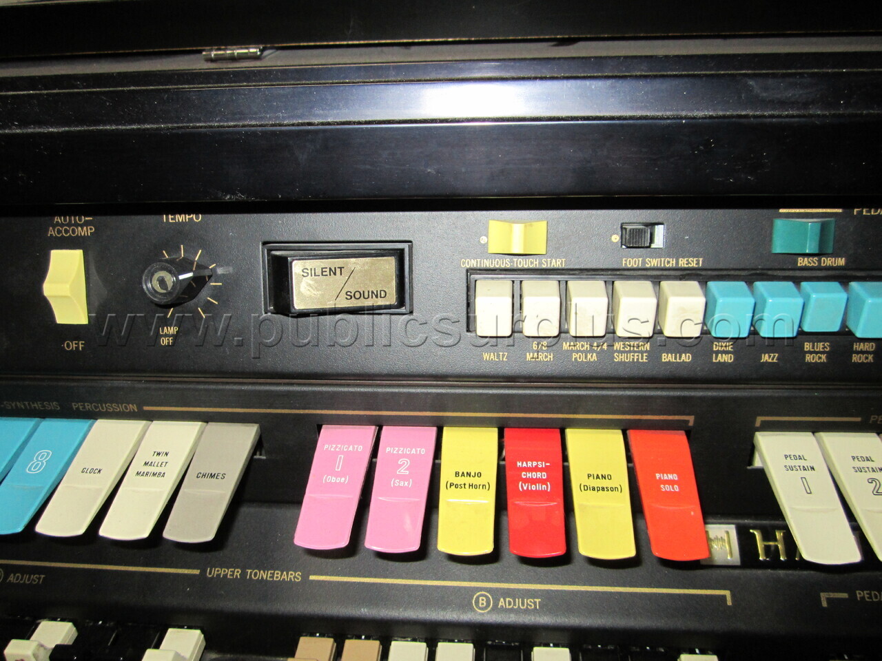 HAMMOND GRANDEE ELECTRONIC ORGAN (43875)R   Government Surplus Auction - Photo #6