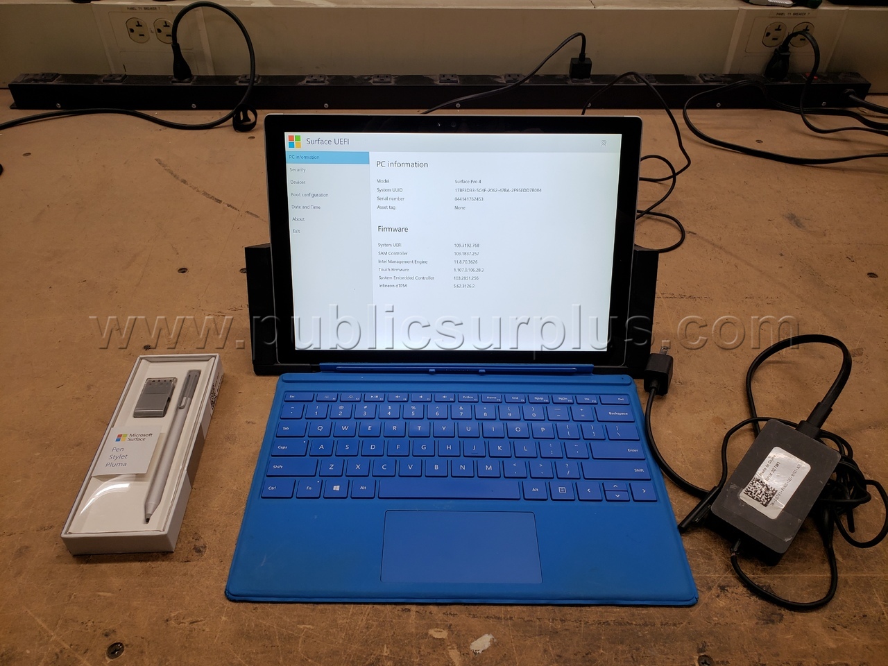 Microsoft Surface Pro 4 w/Dock and Pen LOT 5170