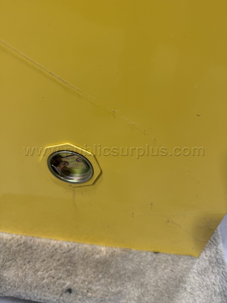 Justrite Sure-Grip EX flammable liquid storage cabinet   Government Surplus Auction - Photo #3
