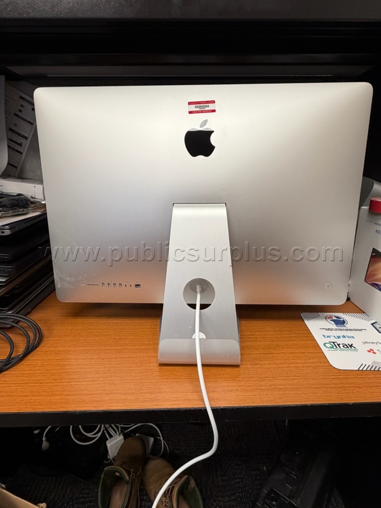 Apple iMac 27" Retina Core i7 3.8GHz 5K (2020) Apple  Government Surplus Auction - Photo #2