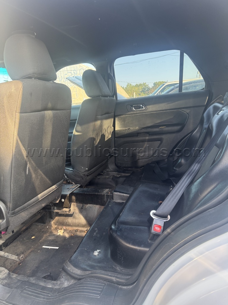 2017 FORD EXPLORER - E85 Ford EXPLORER Government Surplus Auction - Photo #6
