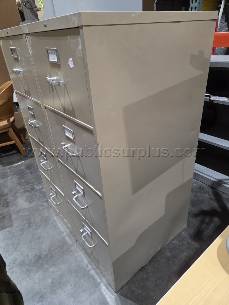(2) 4-Drawer Filing Cabinets   Government Surplus Auction - Photo #5