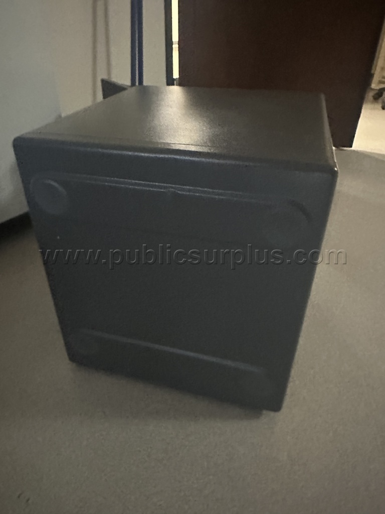 Auction#559- Fire/Water proof Sentry Digital Safe  559 Government Surplus Auction - Photo #4