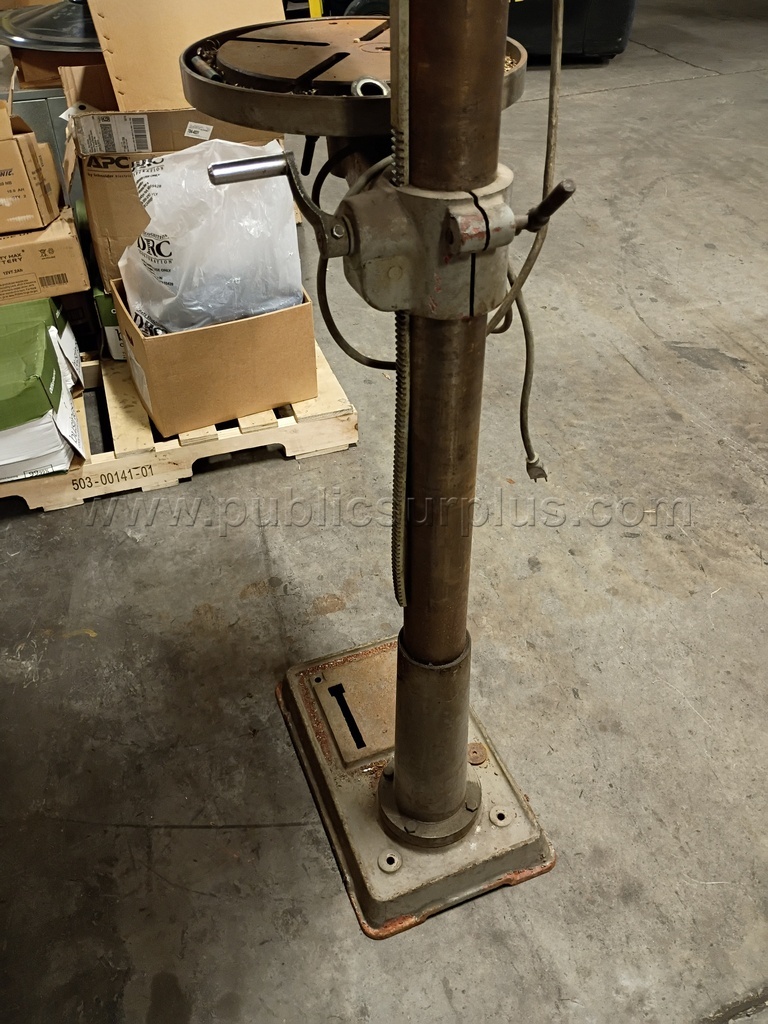 INDUSTRIAL DRILL PRESS   Government Surplus Auction - Photo #6