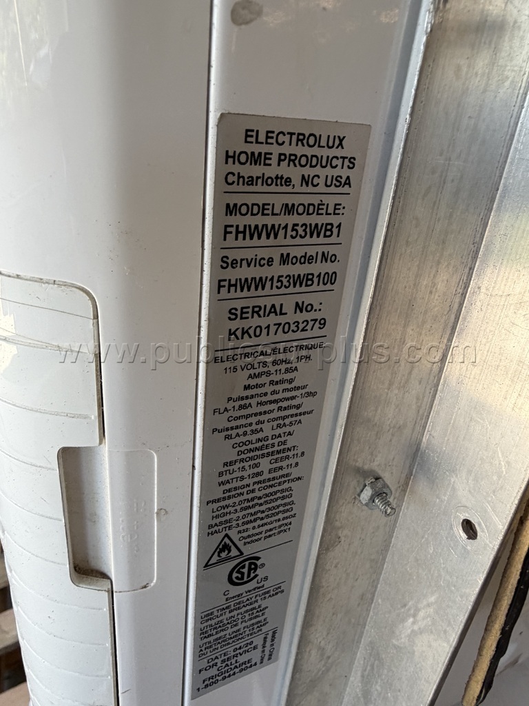 Used Window Air conditioners lot of 10  Must buy all 10 used in a school setting   Government Surplus Auction - Photo #6