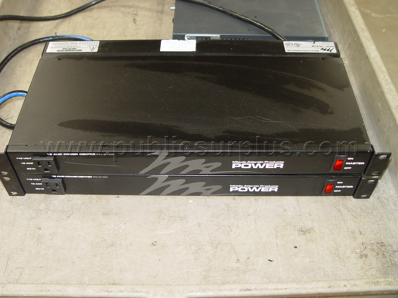 (2)Middle Atlantic 15amp Power Strips   Government Surplus Auction - Primary Photo
