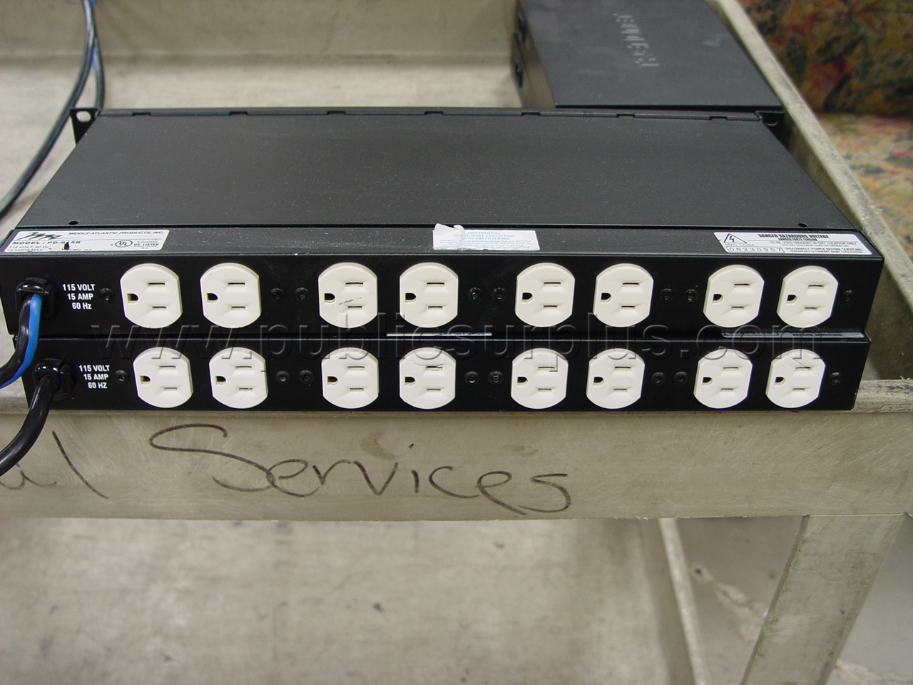 (2)Middle Atlantic 15amp Power Strips   Government Surplus Auction - Photo #2