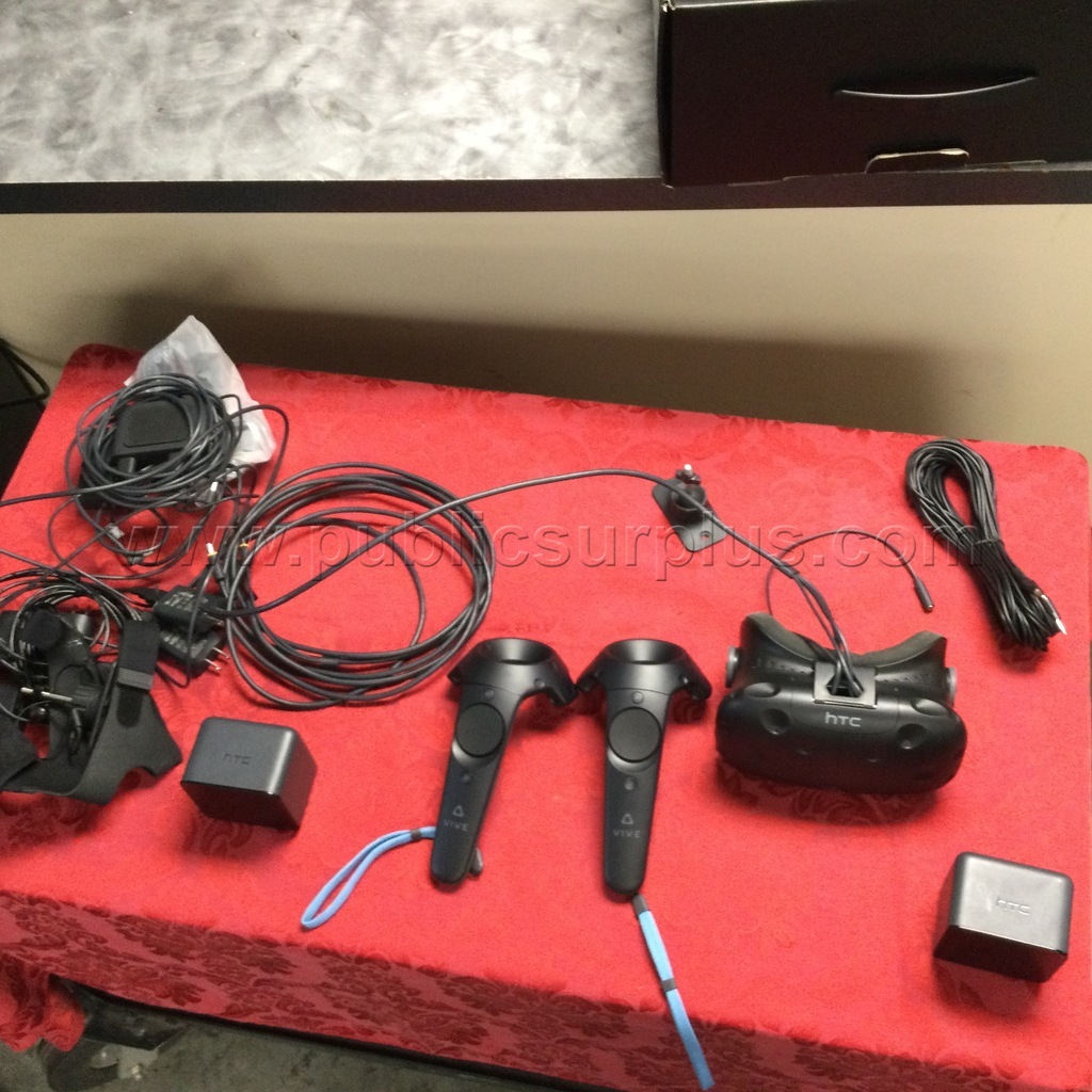 HTC VIVE VR Headset Virtual Reality System  - SOLD AS IS - 917  917 Government Surplus Auction - Photo #3