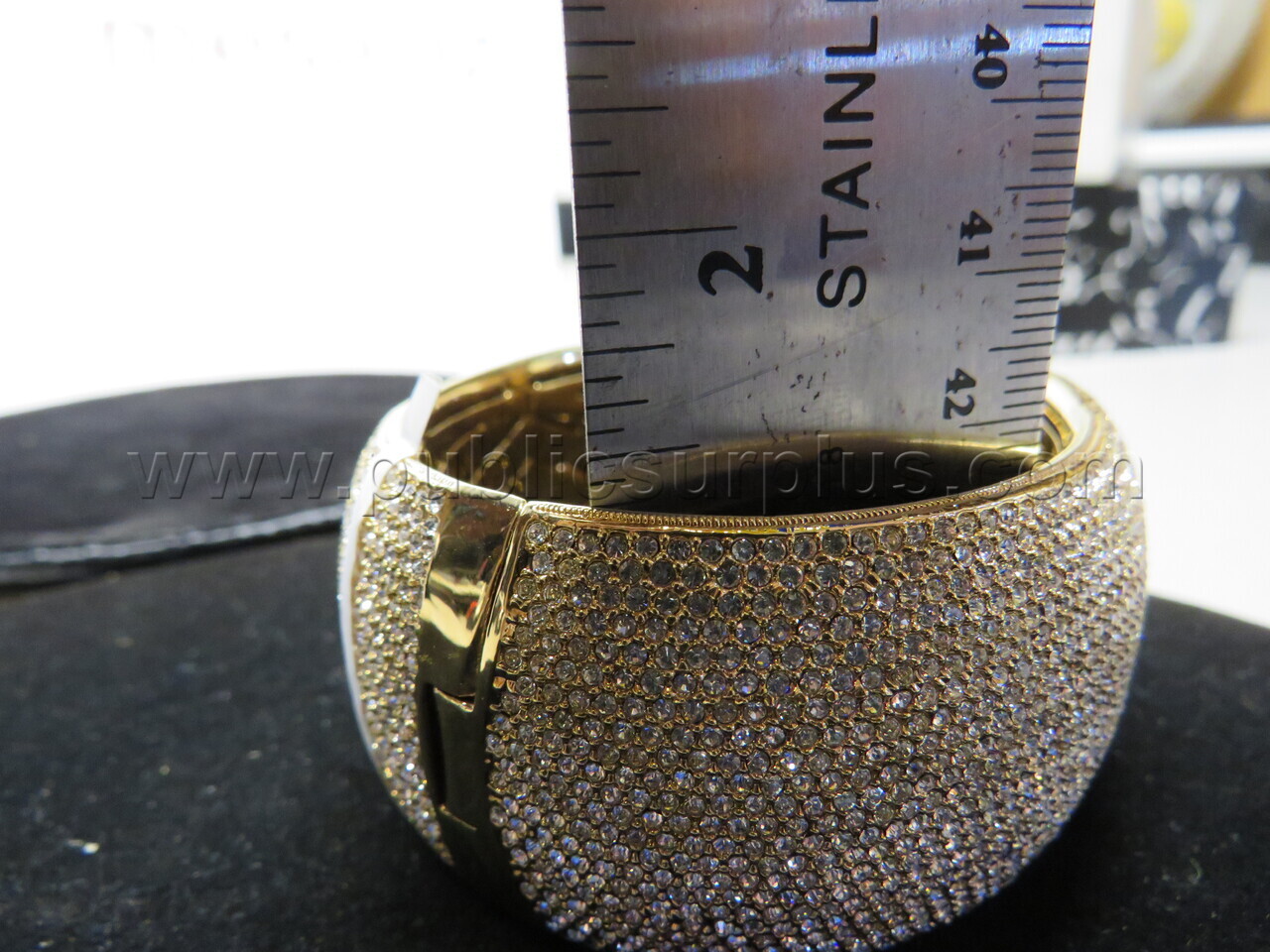Bracelet   Government Surplus Auction - Photo #6
