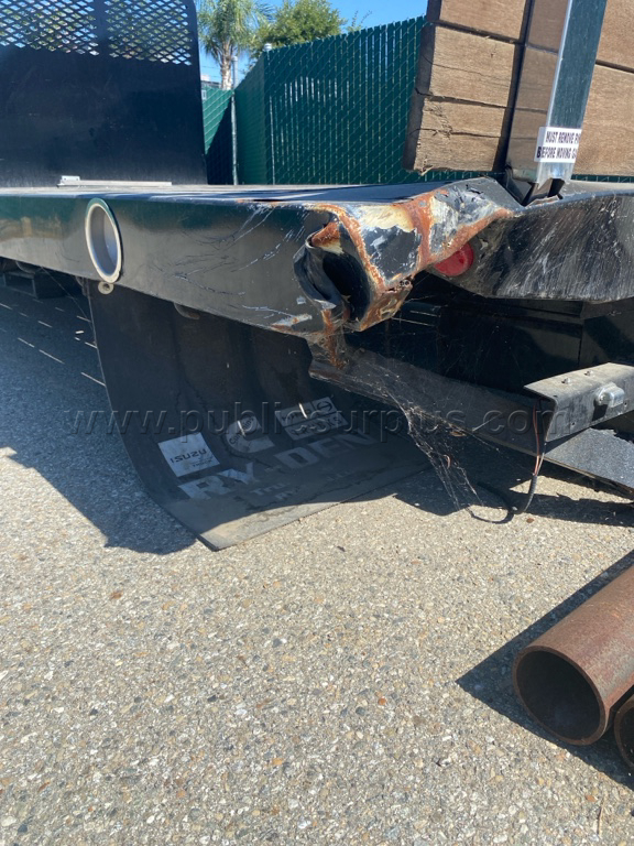 Selzi 14' flatbed from Isuzu NPR Isuzu  Government Surplus Auction - Photo #3