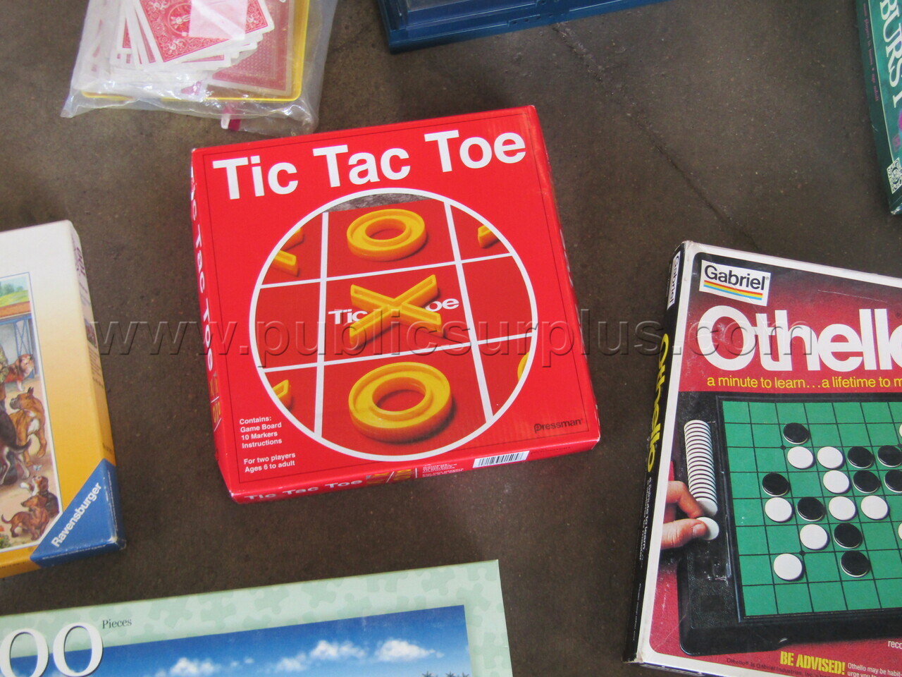 GAMES & PUZZLES   Government Surplus Auction - Photo #6