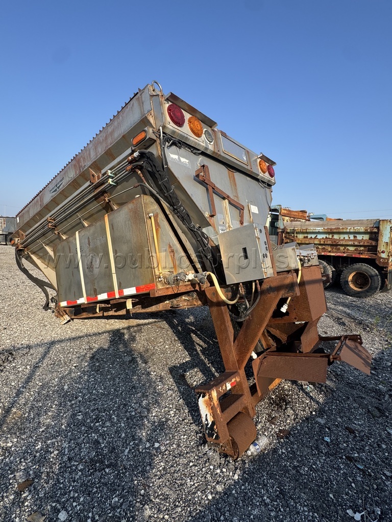 SWENSON SALT SPEADER INSERT