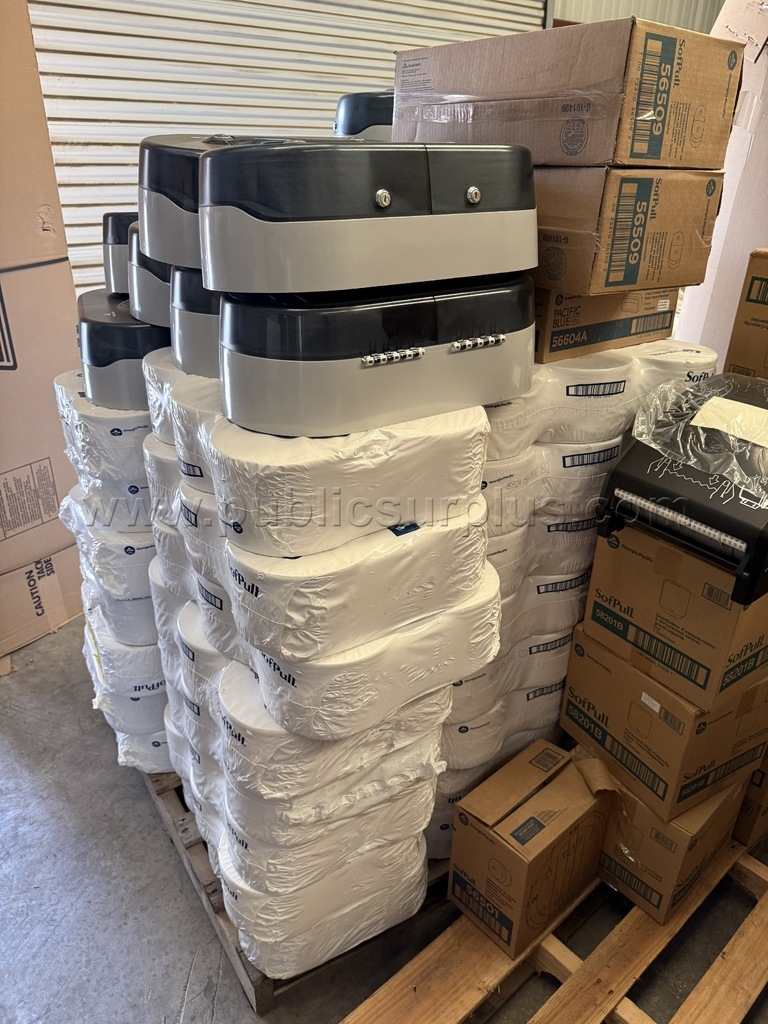 LOT 568 - Pallet of Bathroom Tissue and Dispensers  568 Government Surplus Auction - Photo #6