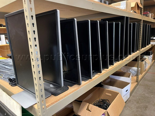 Dell Monitors LOT Q(20) Dell  Government Surplus Auction - Primary Photo