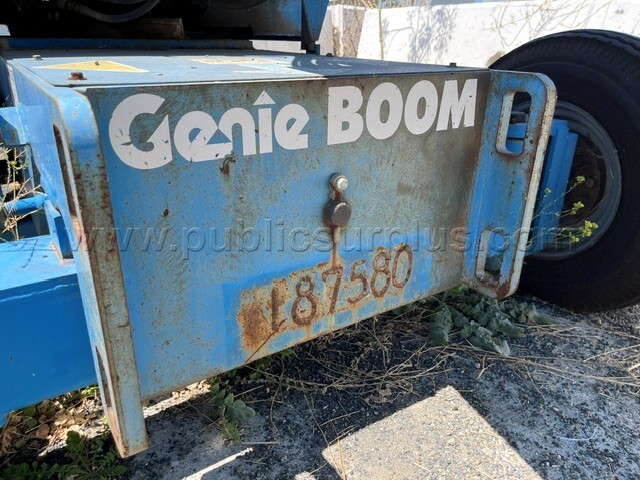 Genie Boom Lift 1997 Tri-Fuel Z-45/22 Genie  Government Surplus Auction - Photo #6