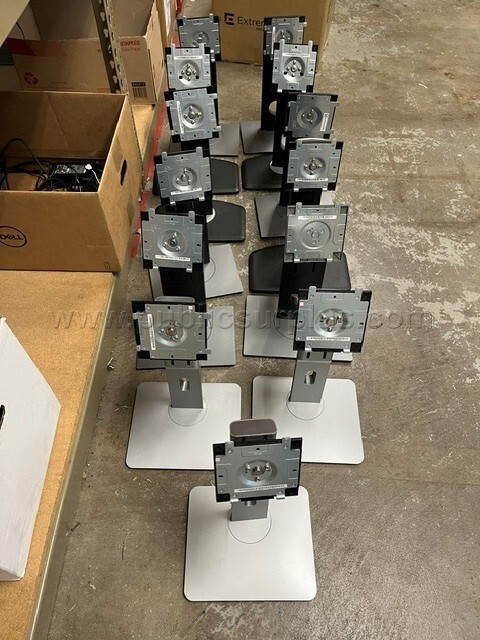Monitor Stands LOT Q(13)   Government Surplus Auction - Photo #2