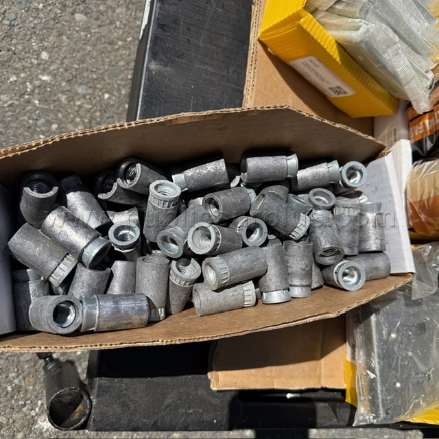 Misc Hardware   Government Surplus Auction - Photo #3