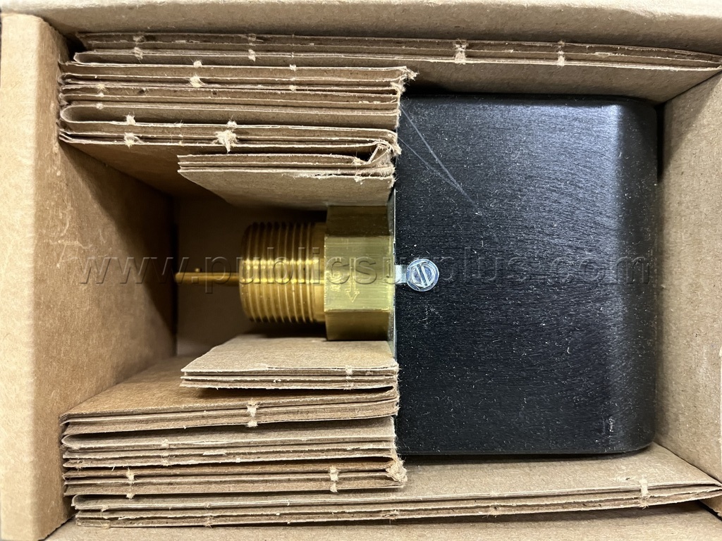 McDonnell & Miller FS-251 Flow Switch PN 120611 Miller Electric 251 Government Surplus Auction - Photo #2