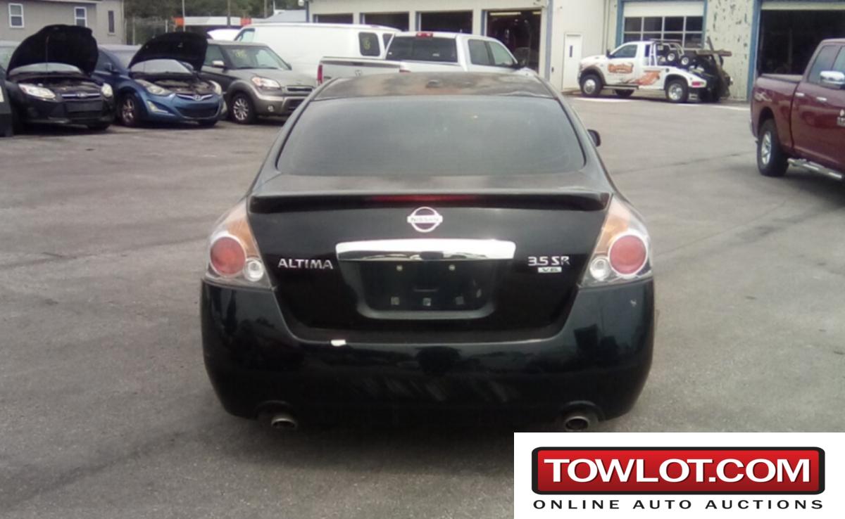 2011 NISSAN ALTIMA (Overland Park, Kansas)