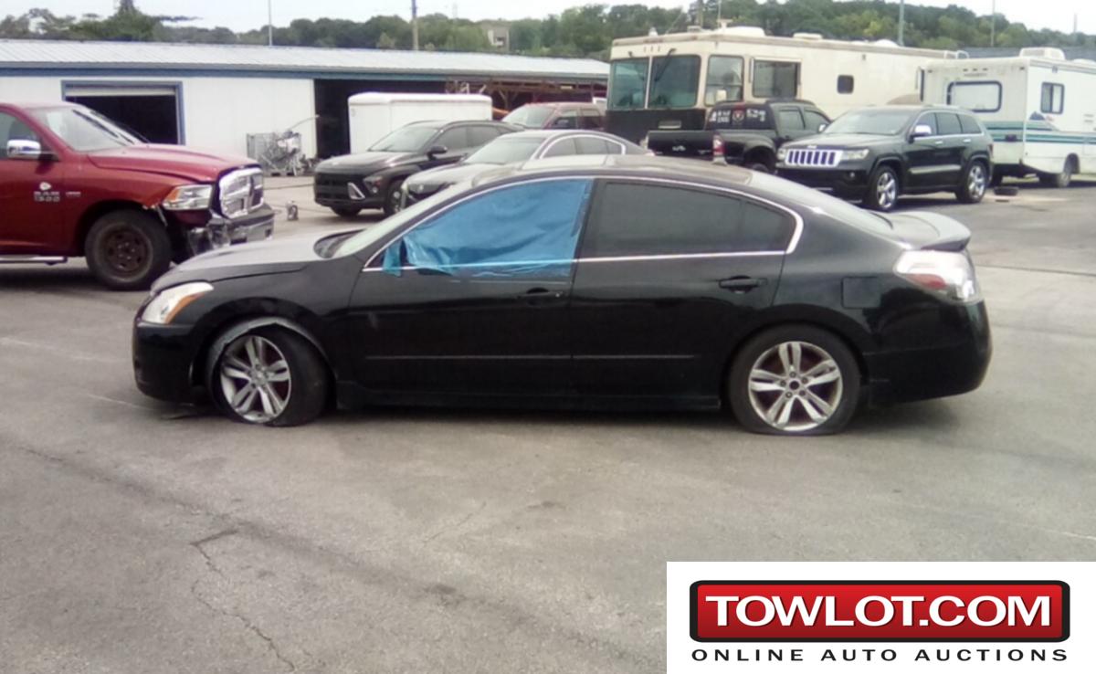 2011 NISSAN ALTIMA (Overland Park, Kansas) NISSAN ALTIMA Government Surplus Auction - Photo #4