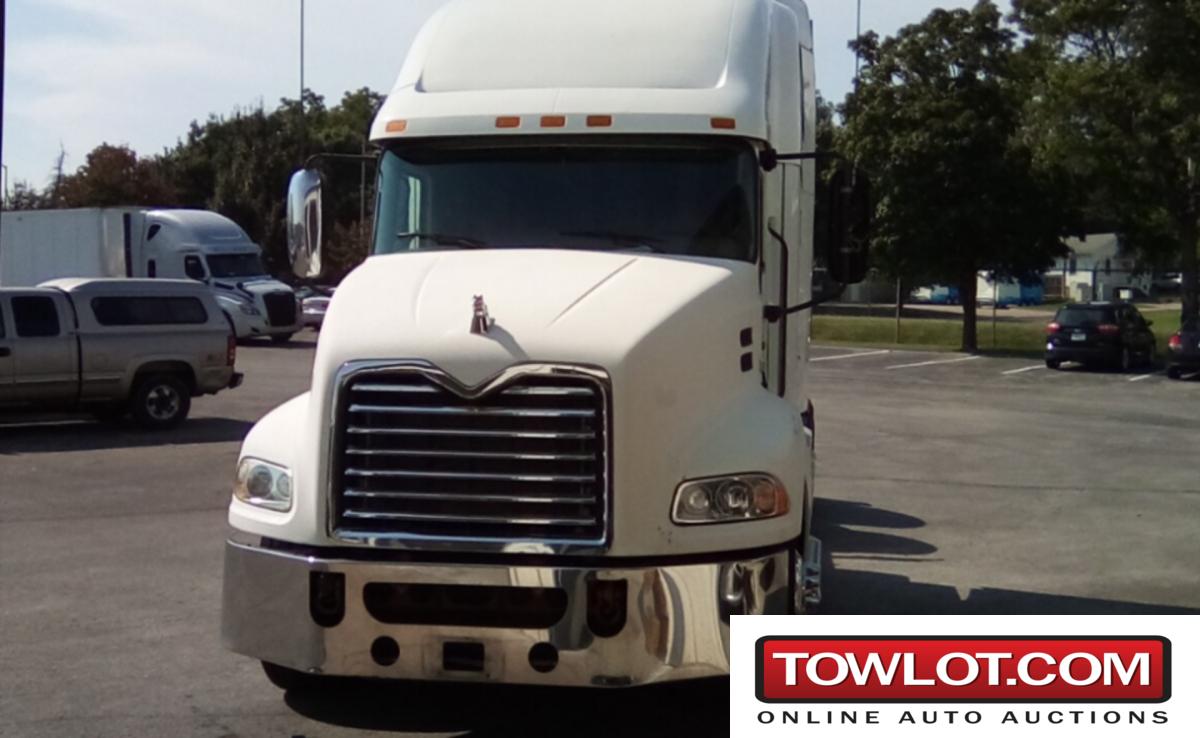 2014 Mack CXU613 (Overland Park, Kansas) Mack CXU613 Government Surplus Auction - Photo #6