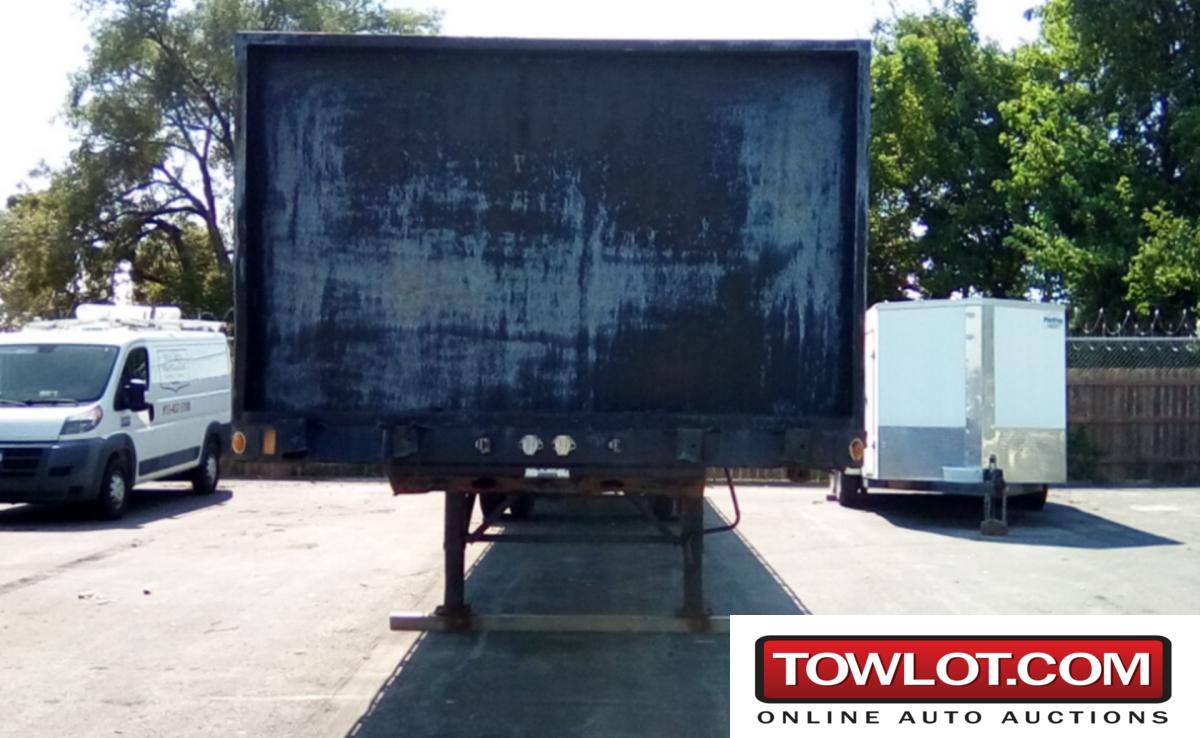 2013 Fontaine Trailer Co Flatbed (Overland Park, Kansas) Fontaine Trailer Co Flatbed Government Surplus Auction - Photo #5