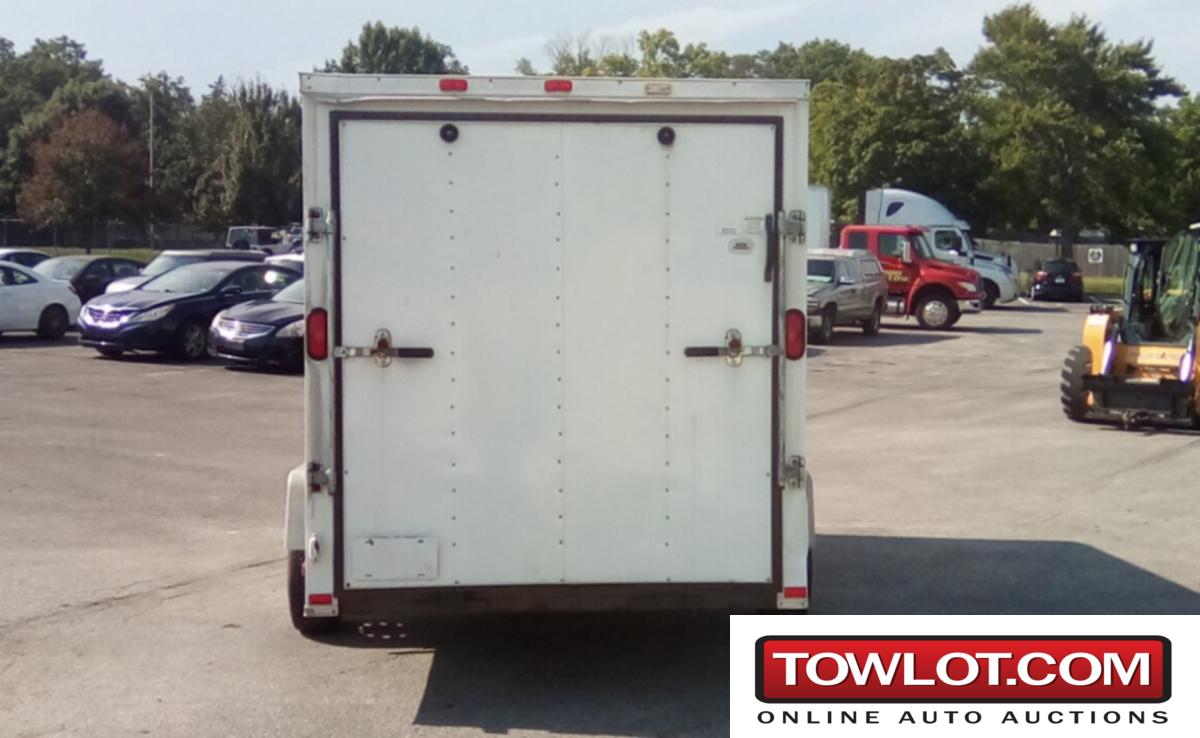 - - (Overland Park, Kansas) - - Government Surplus Auction - Photo #2