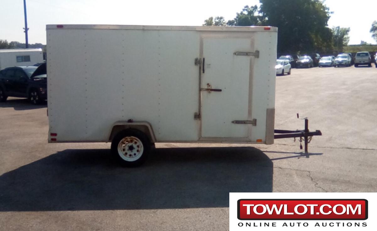 - - (Overland Park, Kansas) - - Government Surplus Auction - Photo #3