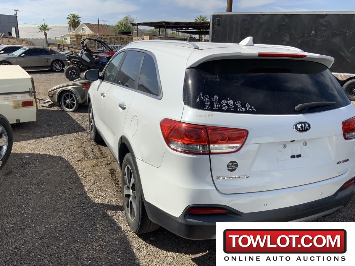 2017 Kia Sorento (Phoenix, Arizona) Kia Sorento Government Surplus Auction - Photo #3