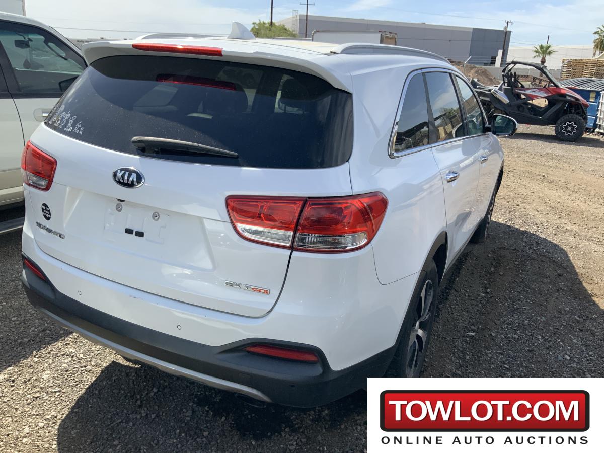 2017 Kia Sorento (Phoenix, Arizona) Kia Sorento Government Surplus Auction - Photo #4