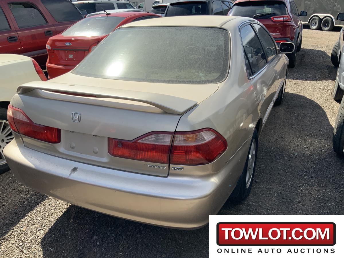 2000 Honda Accord (Phoenix, Arizona) Honda Accord Government Surplus Auction - Photo #3