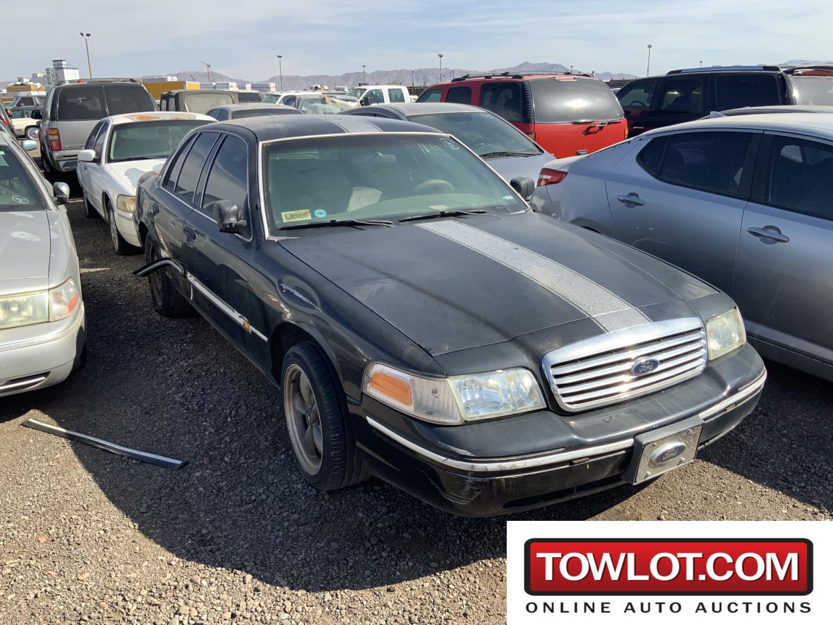 2010 Ford Crown Victoria (Phoenix, Arizona) Ford Crown Victoria Government Surplus Auction - Photo #3