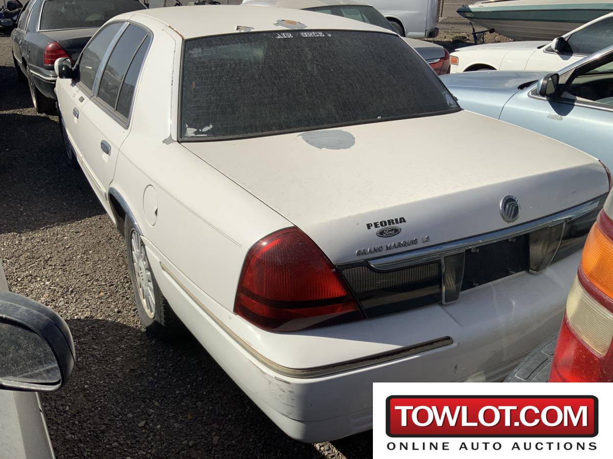2007 Mercury Grand Marquis (Phoenix, Arizona) Mercury Grand Marquis Government Surplus Auction - Photo #3