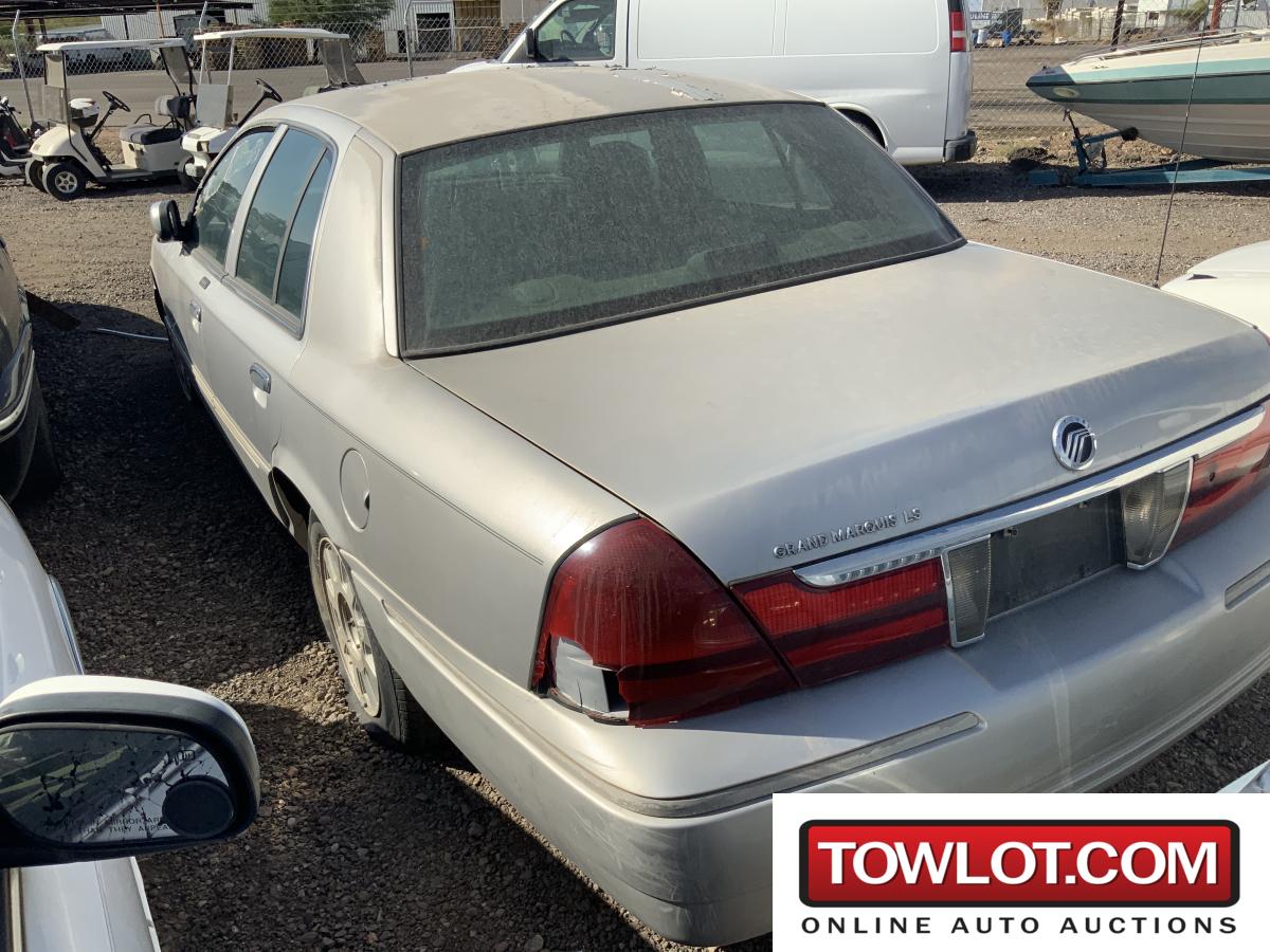 2005 Mercury Grand Marquis (Phoenix, Arizona) Mercury Grand Marquis Government Surplus Auction - Photo #4