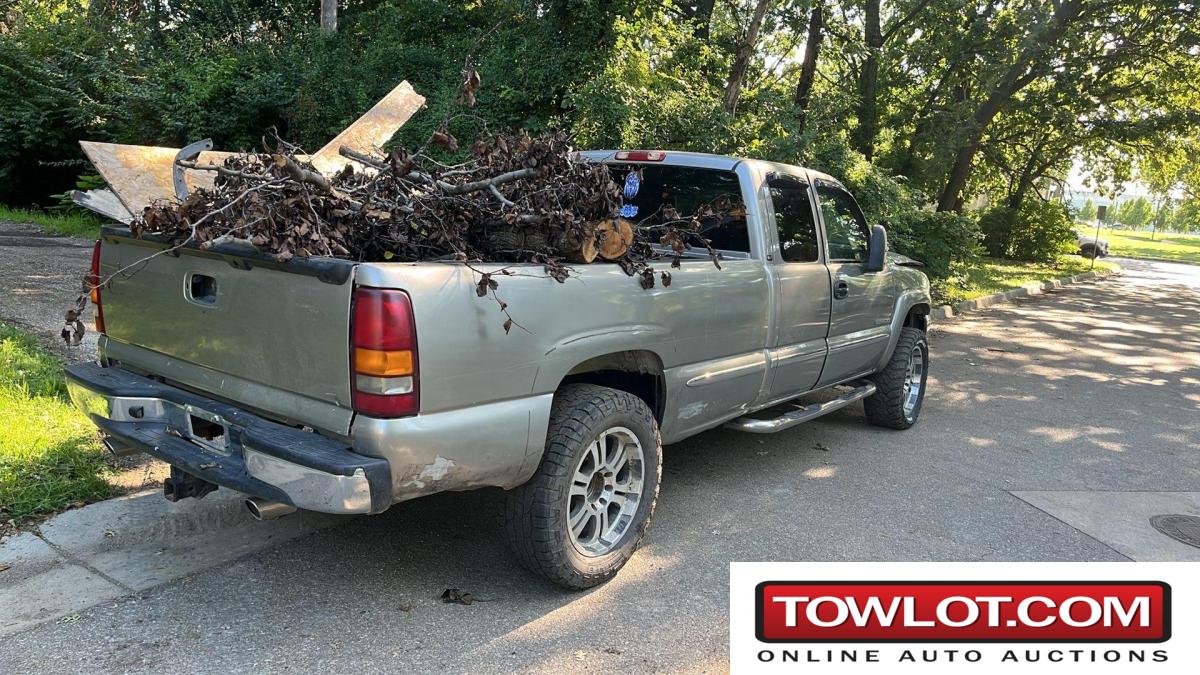 1999 GMC Sierra 2500 (TOPEKA, Kansas) GMC Sierra Government Surplus Auction - Photo #3