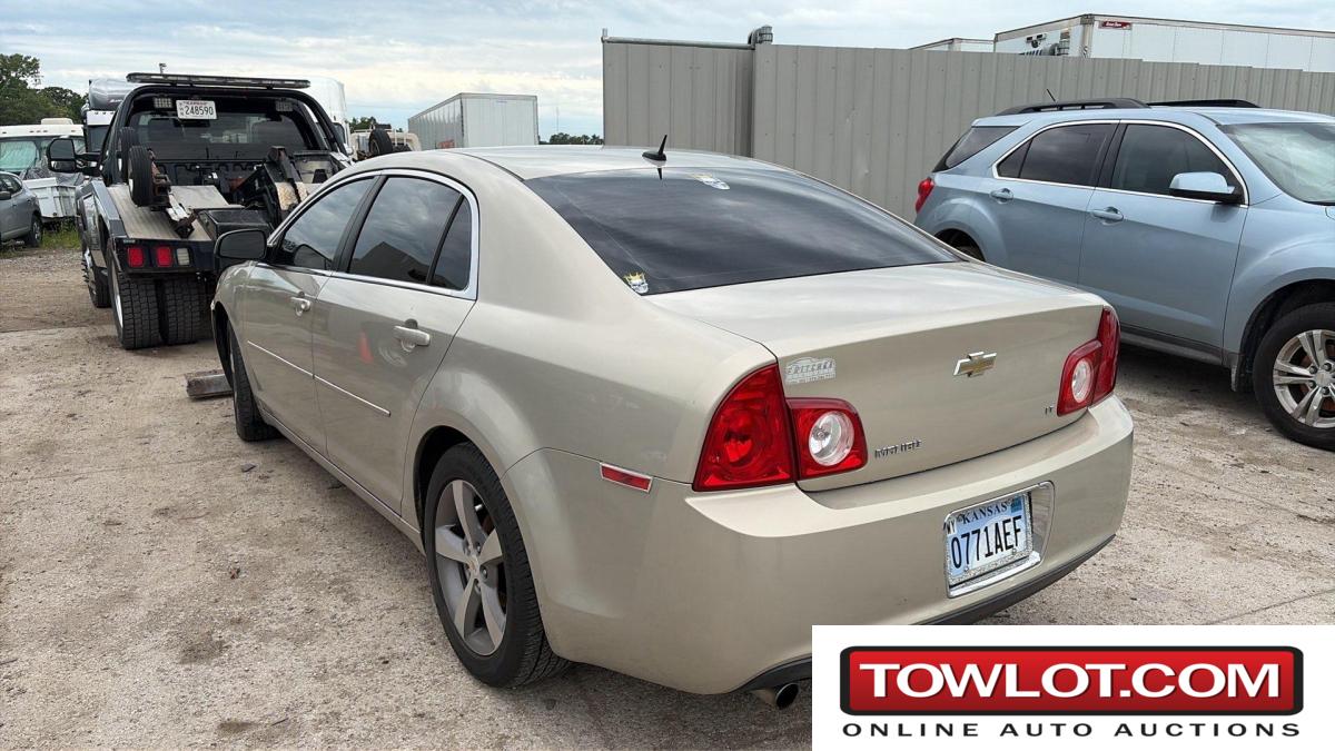 2009 Chevrolet Malibu (TOPEKA, Kansas) Chevrolet Malibu Government Surplus Auction - Photo #4