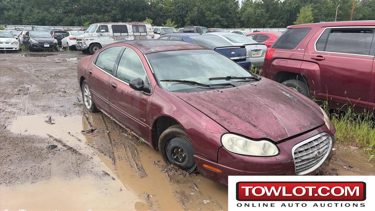 2000 Chrysler LHS (TOPEKA, Kansas) Chrysler LHS Government Surplus Auction - Photo #2