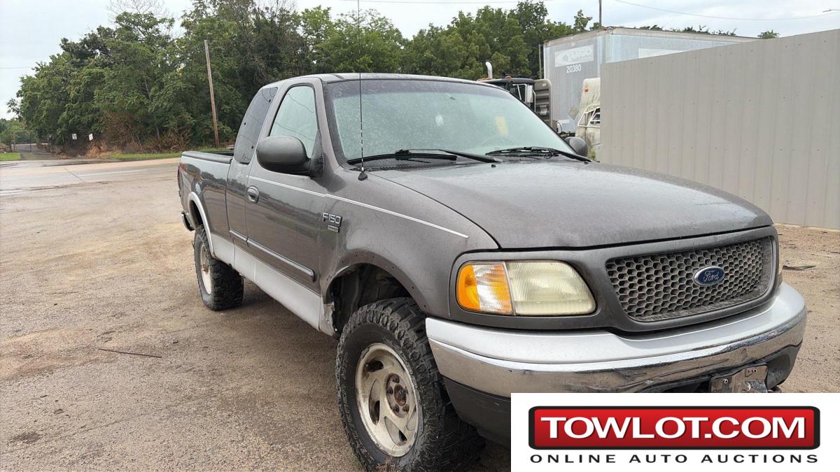 2002 Ford F-150 (TOPEKA, Kansas) Ford F-150 Government Surplus Auction - Photo #2