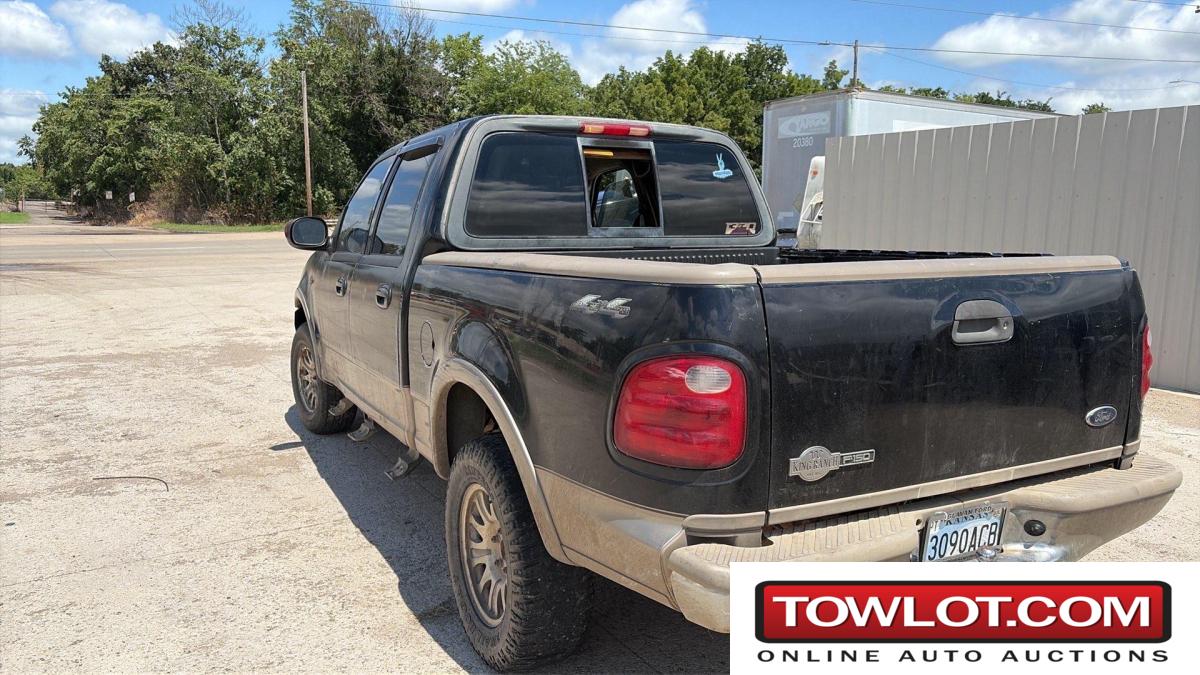 2003 Ford F-150 (TOPEKA, Kansas) Ford F-150 Government Surplus Auction - Photo #4