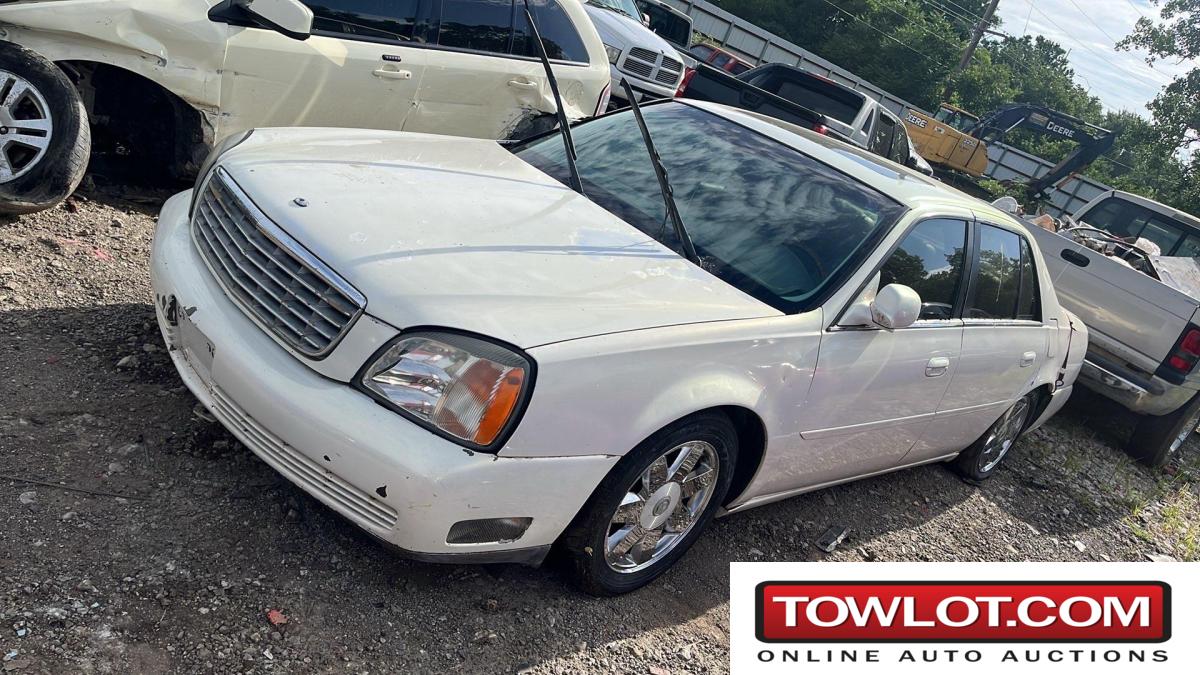 2004 Cadillac Deville (TOPEKA, Kansas)