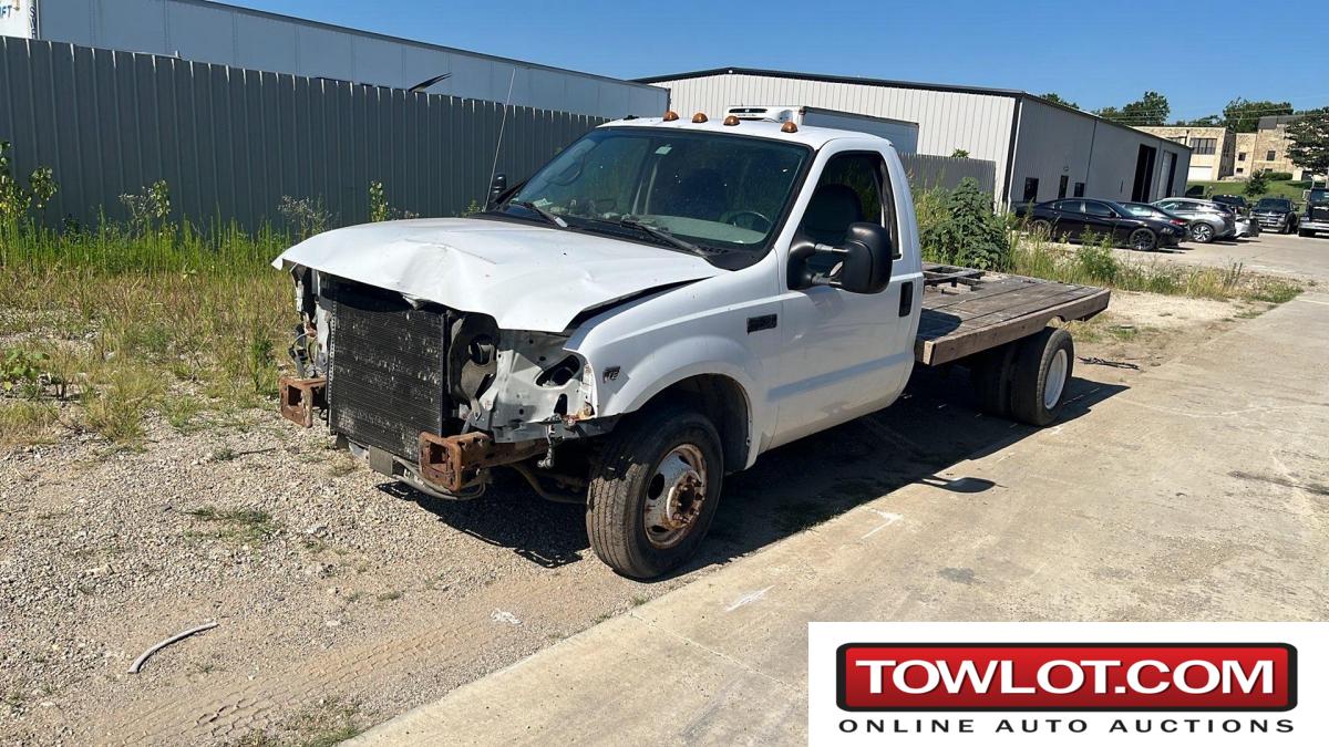 1999 Ford F-350 SD (TOPEKA, Kansas)