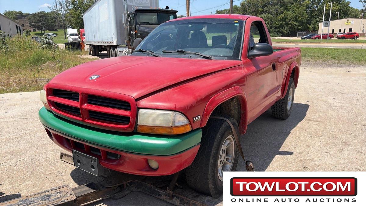 2000 Dodge Dakota (TOPEKA, Kansas)